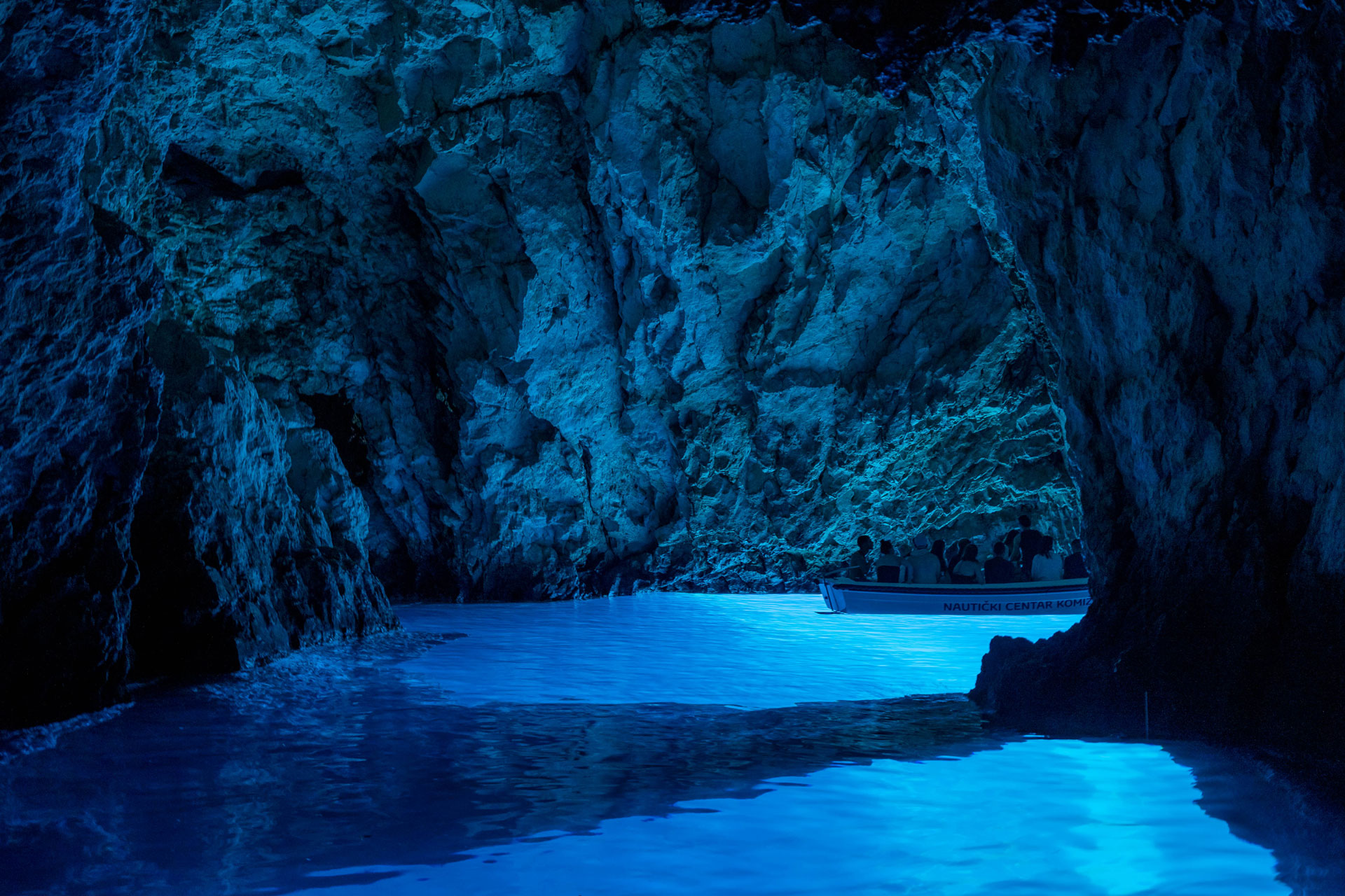 blue cave hvar