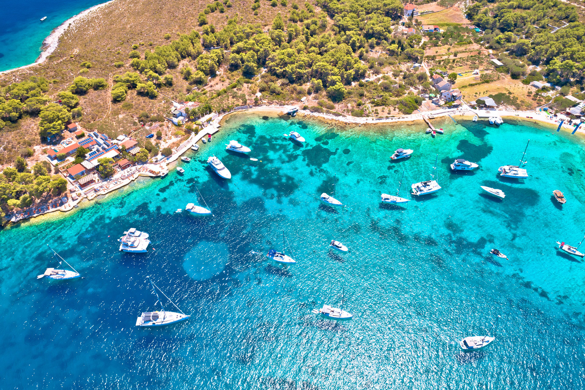 rent a boat hvar croatia